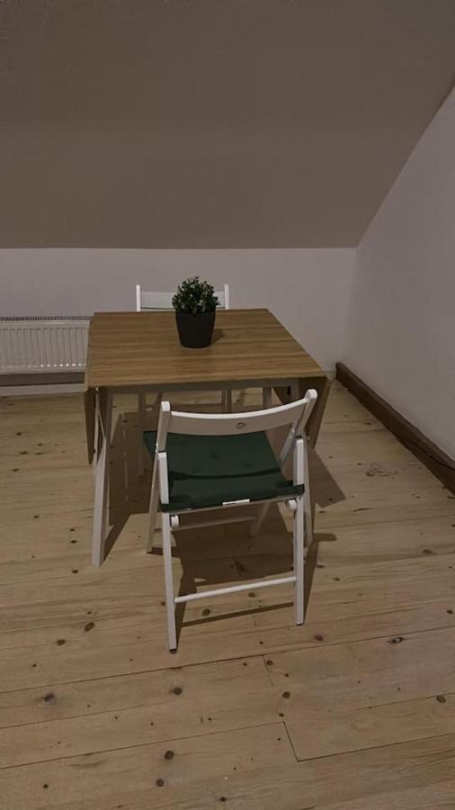 Kinderklinik Dachwohnung - Signal Hill 1A Siegen Luaran gambar
