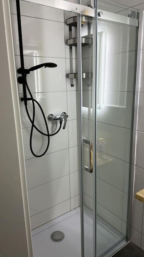 Kinderklinik Dachwohnung - Signal Hill 1A Siegen Luaran gambar